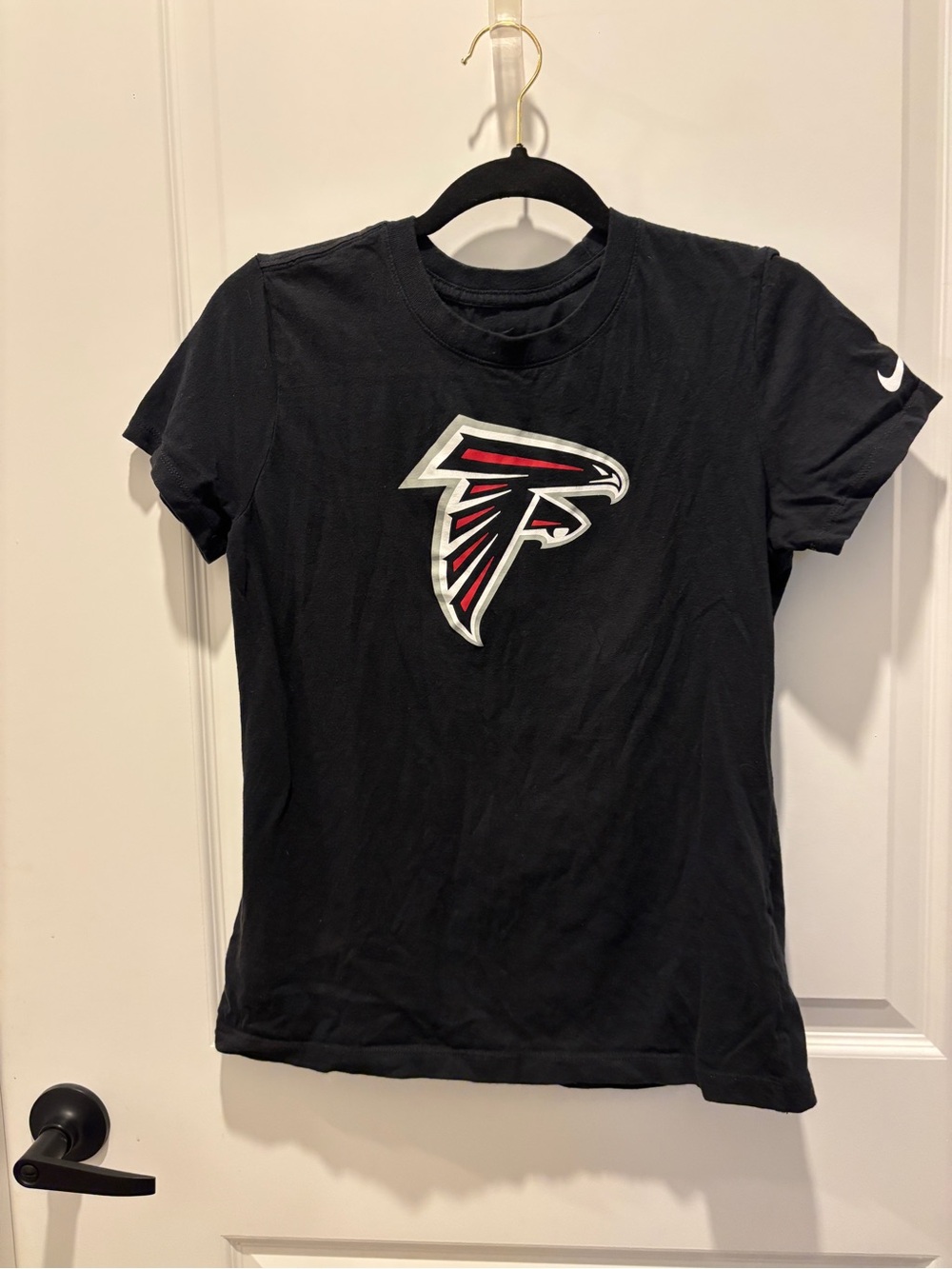 Nike Black T‑Shirt with Red & White Team Graphic